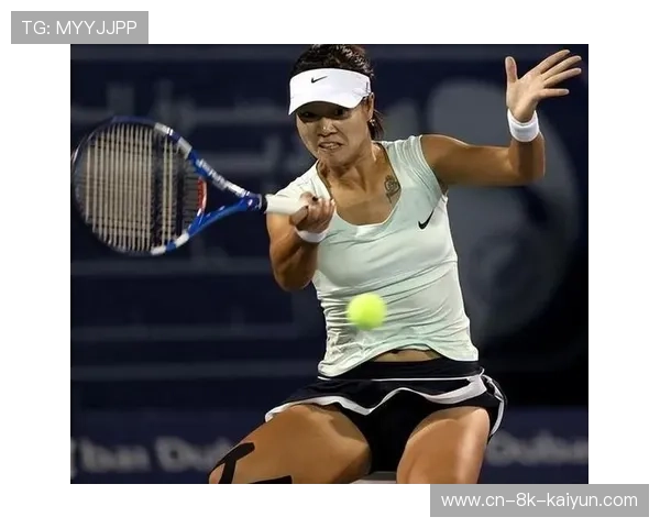 李娜从羽毛球转向网球，最终成就大满贯冠军的职业生涯回顾